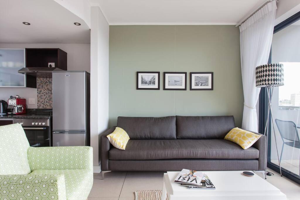Fabulous 1-bedroom De Waterkant With Wifi And Parking