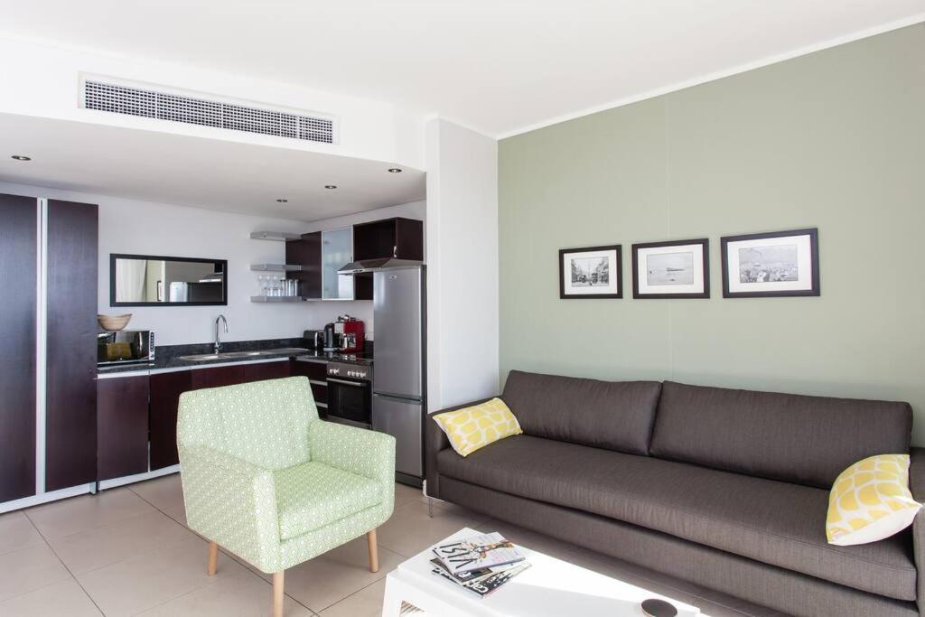 Apartment Fabulous 1-bedroom De Waterkant With Wifi And Parking